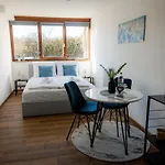 Apartamento Come4stay - Holzheim I Modern I Wlan I Küche I Parkplatz I Smarttv Mit Netflix Passau