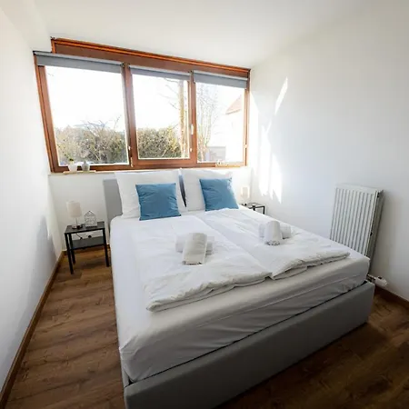 Come4stay - Holzheim I Modern I Wlan I Kueche I Parkplatz I Smarttv Mit Netflix Apartament