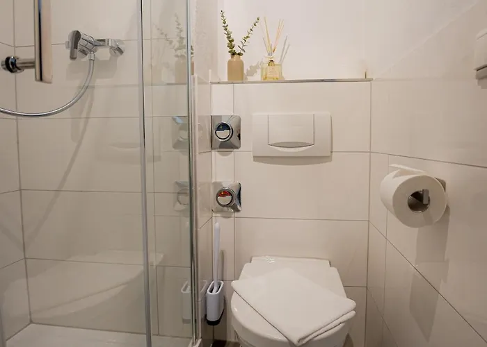 Come4stay - Holzheim I Modern I Wlan I Kueche I Parkplatz I Smarttv Mit Netflix