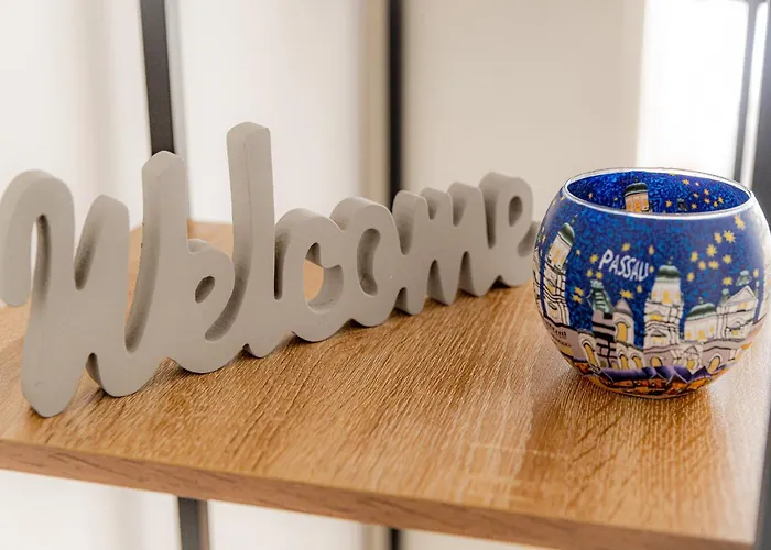 Come4stay - Holzheim I Modern I Wlan I Kueche I Parkplatz I Smarttv Mit Netflix *