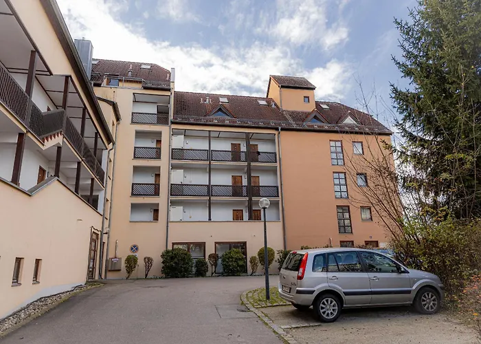 Come4stay - Holzheim I Modern I Wlan I Kueche I Parkplatz I Smarttv Mit Netflix Appartement *